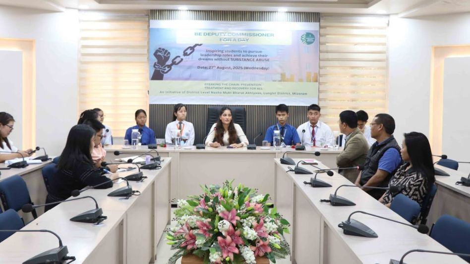 Six Mizoram students become ‘Deputy Commissioner' for a day in Lunglei Six Mizoram students become ‘Deputy Commissioner' for a day in Lunglei