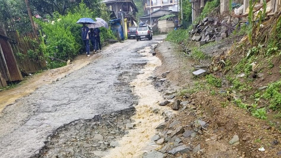 Nagaland: Tuensang residents threaten shutdown over deteriorating roads Nagaland: Tuensang residents threaten shutdown over deteriorating roads