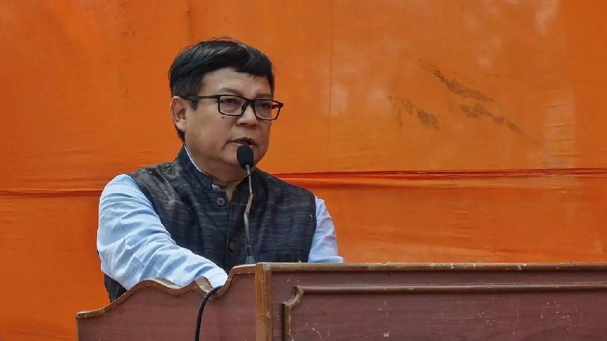 Debabrata Saikia urges AASU to lead strong opposition against CAA, citing threat to Assam Accord Debabrata Saikia urges AASU to lead strong opposition against CAA, citing threat to Assam Accord