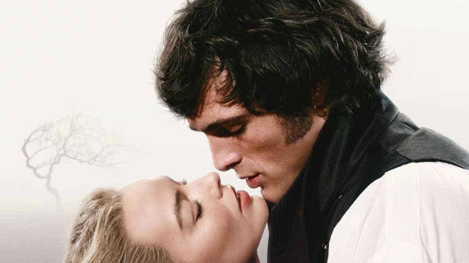 Margot Robbie and Jacob Elordi shine in first look at ‘Wuthering Heights’ Margot Robbie and Jacob Elordi shine in first look at ‘Wuthering Heights’