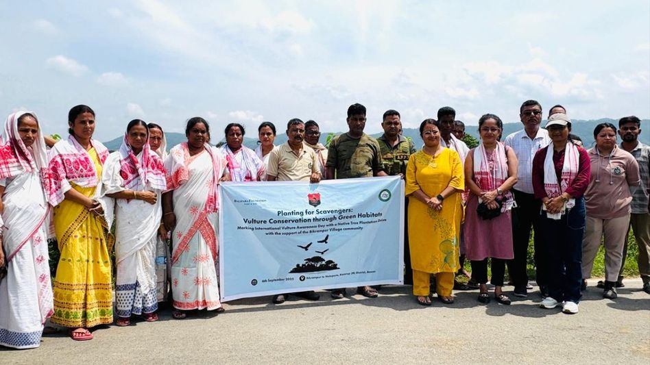 Assam Forest School, Balipara Foundation launch plantation drive to restore vulture habitats Assam Forest School, Balipara Foundation launch plantation drive to restore vulture habitats