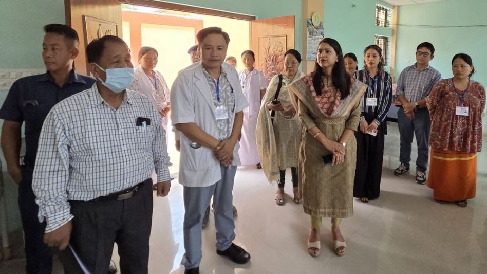 Arunachal: East Siang DC inspects de-addiction centres, urges inmates to become changemakers Arunachal: East Siang DC inspects de-addiction centres, urges inmates to become changemakers