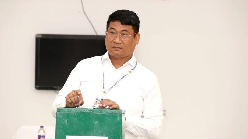 Tripura to get Central Tribal University, minister Bikas Debbarma calls it 'historic milestone' Tripura to get Central Tribal University, minister Bikas Debbarma calls it 'historic milestone'