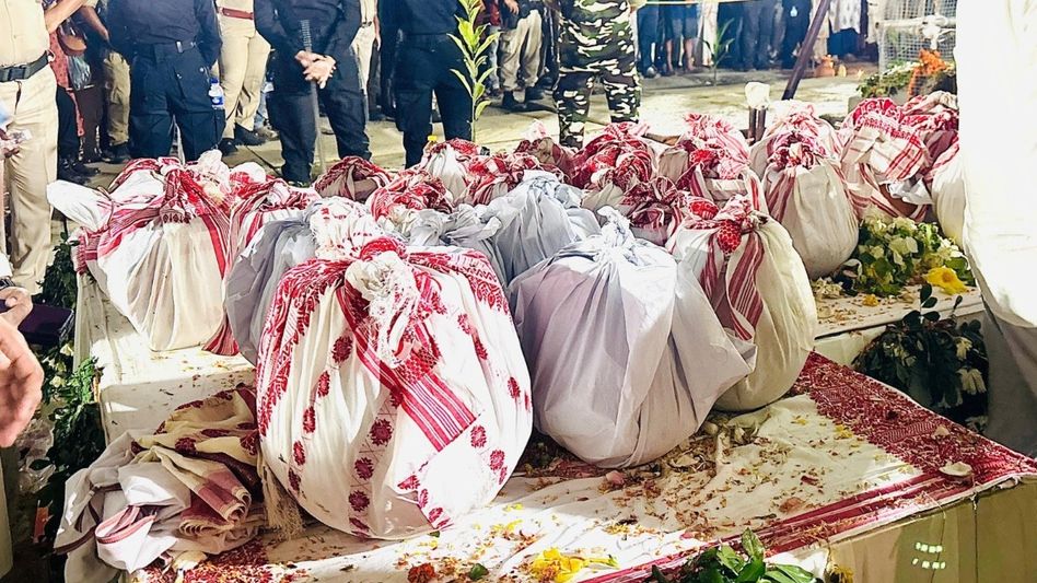 Assam to distribute Zubeen Garg’s ashes through online application; Memorials at Kamarkuchi and Jorhat Assam to distribute Zubeen Garg’s ashes through online application; Memorials at Kamarkuchi and Jorhat