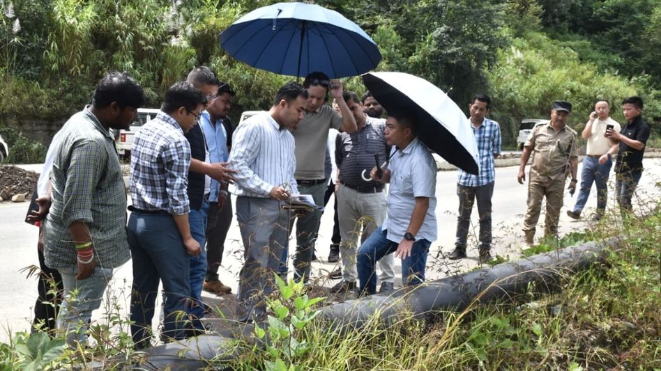 Kohima DC inspects Northeast gas grid pipeline work, urges timely completion Kohima DC inspects Northeast gas grid pipeline work, urges timely completion