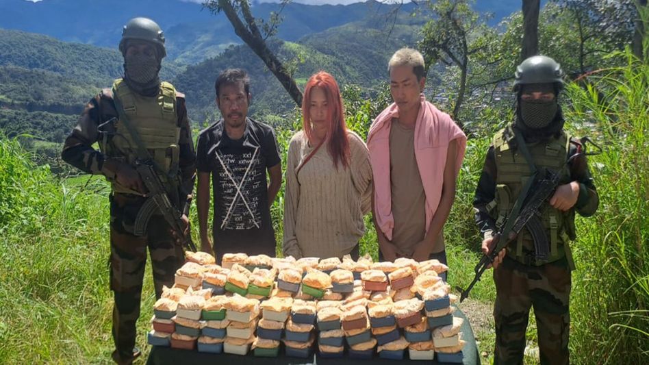 Assam rifles seize heroin worth Rs 11.4 crore in Mizoram, three arrested Assam rifles seize heroin worth Rs 11.4 crore in Mizoram, three arrested