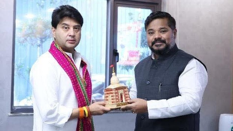 Tripura minister meets Scinda, seeks Centre’s support for tourism development projects Tripura minister meets Scinda, seeks Centre’s support for tourism development projects