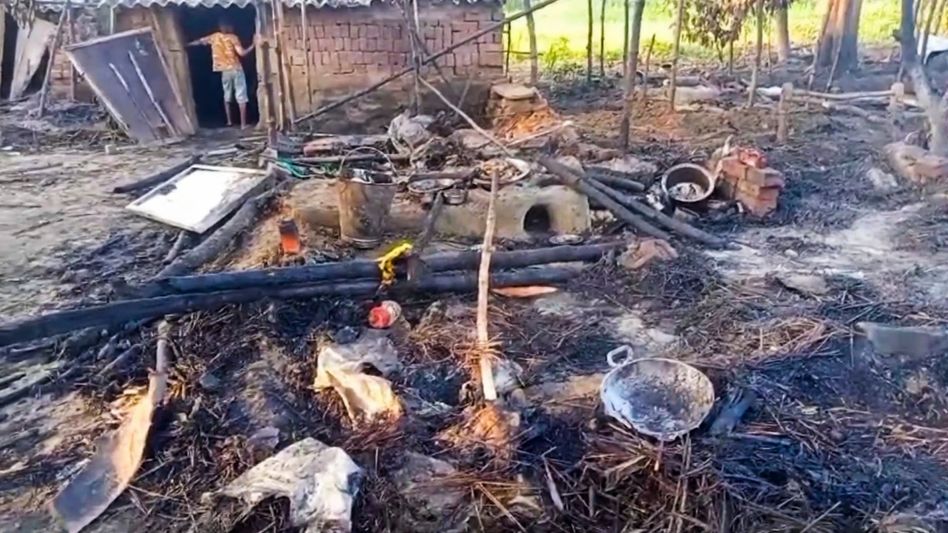 Suspected miscreants from Nagaland set ablaze houses in Assam’s Golaghat district Suspected miscreants from Nagaland set ablaze houses in Assam’s Golaghat district