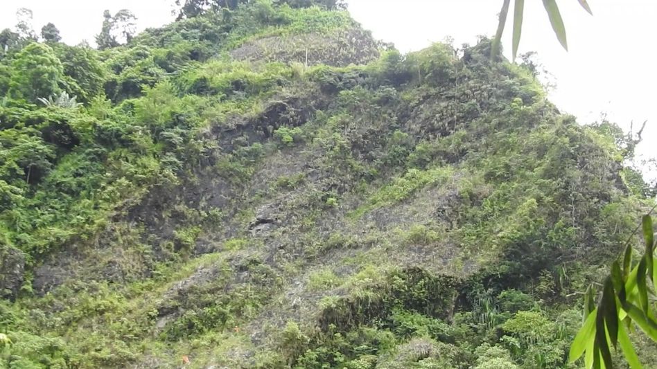 Bihar man dies after falling into Arunachal's Siang-Yamne river gorge Bihar man dies after falling into Arunachal's Siang-Yamne river gorge