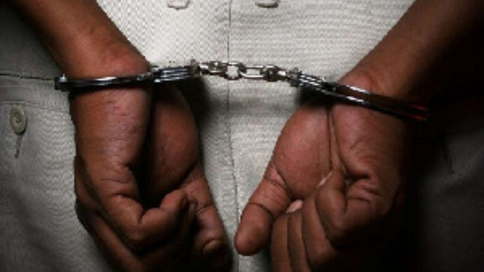 Pickup truck driver among four arrested for orchestrating robbery on his own vehicle in Mizoram Pickup truck driver among four arrested for orchestrating robbery on his own vehicle in Mizoram