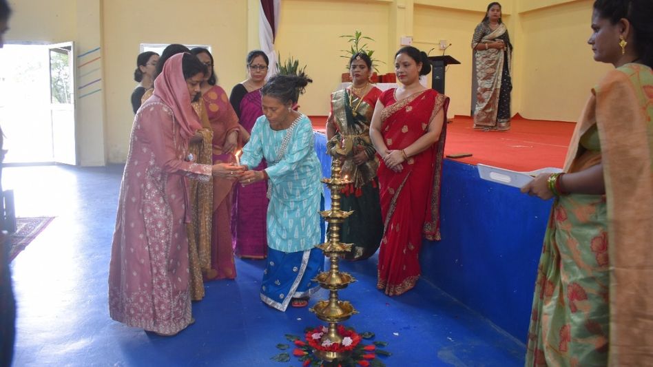 Padma Shri herbalist Yanung Jomoh Lego honoured at BROWWA silver jubilee celebration Padma Shri herbalist Yanung Jomoh Lego honoured at BROWWA silver jubilee celebration