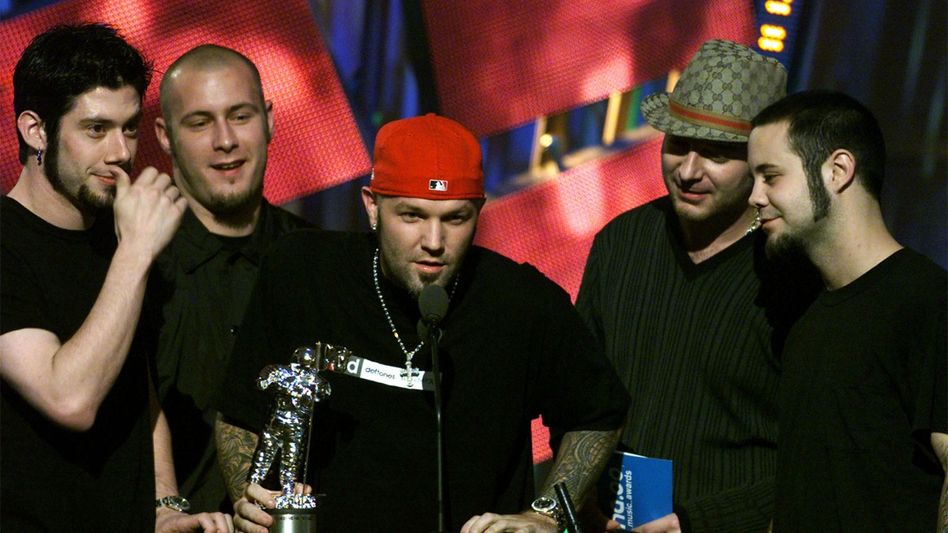 Limp Bizkit bassist Sam Rivers dies at 48, band offers heartfelt tribute Limp Bizkit bassist Sam Rivers dies at 48, band offers heartfelt tribute