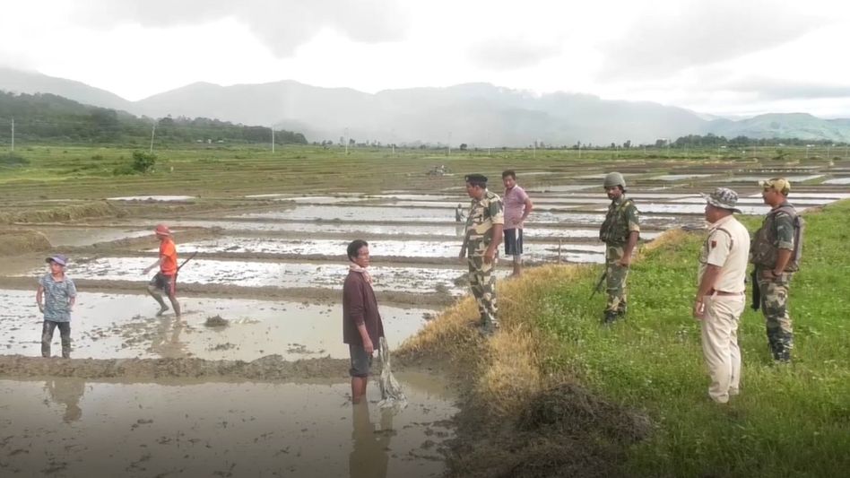 Manipur: Harvest season in Bishnupur to run 6:30 AM–4 PM under security Manipur: Harvest season in Bishnupur to run 6:30 AM–4 PM under security