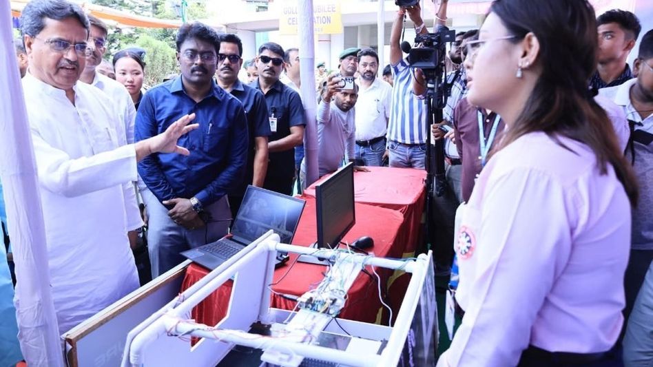 Tripura CM launches Wi-Fi facilities in 11 government colleges, urges use of AI and internet for public welfare Tripura CM launches Wi-Fi facilities in 11 government colleges, urges use of AI and internet for public welfare