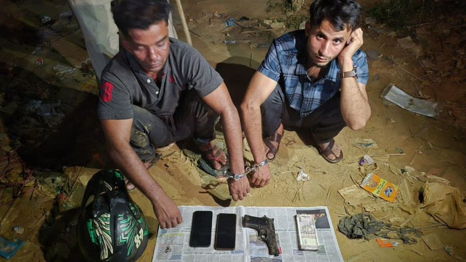 Two arrested with pistol and fake currency worth Rs 48,000 in Assam’s Sribhumi Two arrested with pistol and fake currency worth Rs 48,000 in Assam’s Sribhumi