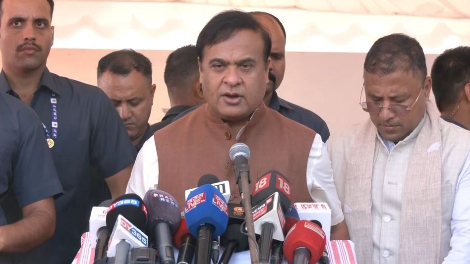 Over two lakh people to sing Bhupen Hazarika’s song in statewide tribute: Assam CM Over two lakh people to sing Bhupen Hazarika’s song in statewide tribute: Assam CM