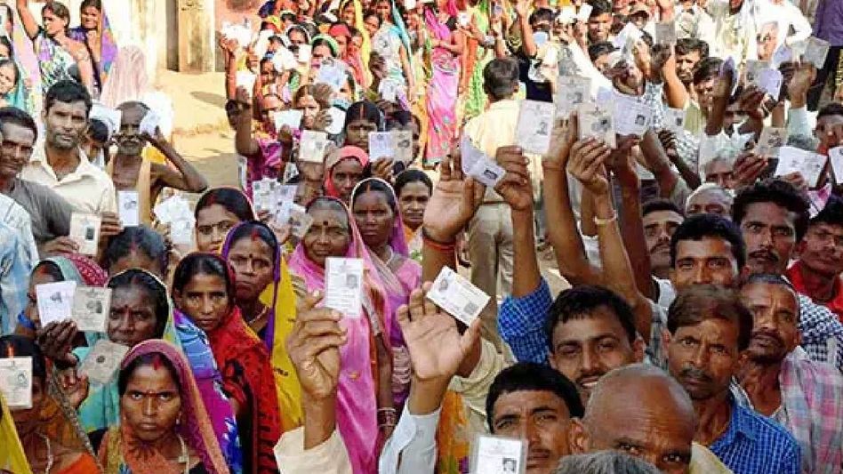 Bihar readies for phase 1 polling, 121 constituencies across 18 districts to vote on November 6 Bihar readies for phase 1 polling, 121 constituencies across 18 districts to vote on November 6
