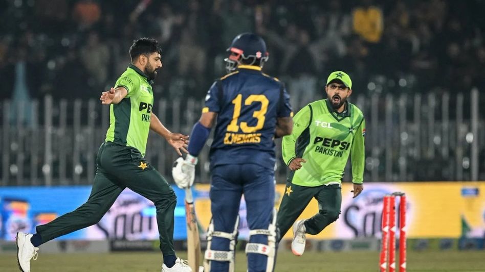 Spooked by Islamabad blast, Lankan players want out; SLC, PCB say series on Spooked by Islamabad blast, Lankan players want out; SLC, PCB say series on