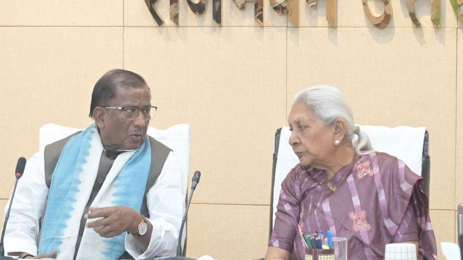 Assam and UP Governors hold key talks to boost inter-state cooperation Assam and UP Governors hold key talks to boost inter-state cooperation