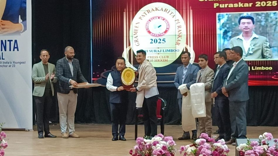 Sikkim marks National Press Day with celebration honouring journalists and strengthening media–govt relations Sikkim marks National Press Day with celebration honouring journalists and strengthening media–govt relations