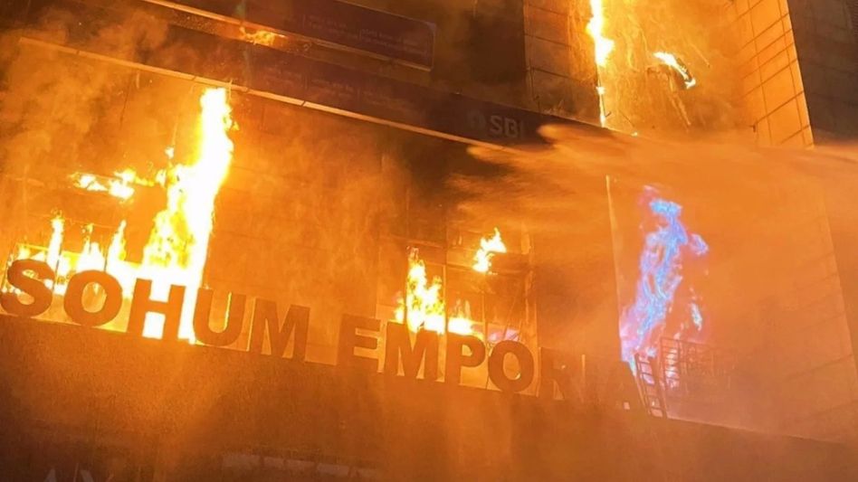 Guwahati’s Sohum Emporia ravaged by pre-dawn blaze; no casualties reported Guwahati’s Sohum Emporia ravaged by pre-dawn blaze; no casualties reported