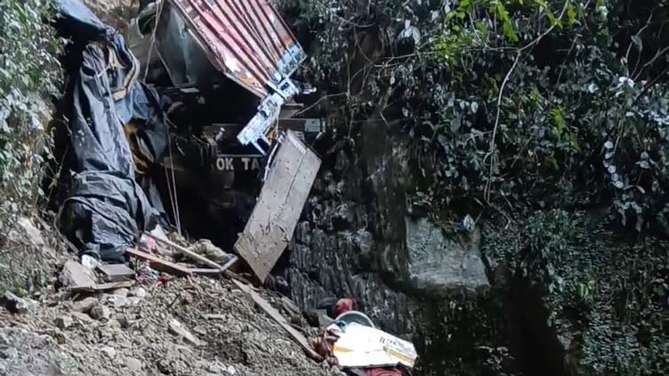 PM Modi announces Rs 2 lakh ex-gratia for kin of 14 Assam victims in Arunachal road tragedy PM Modi announces Rs 2 lakh ex-gratia for kin of 14 Assam victims in Arunachal road tragedy