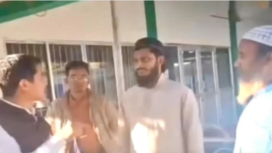 Arunachal groups express discontent over outcome of talks on illegal immigrants, mosques Arunachal groups express discontent over outcome of talks on illegal immigrants, mosques