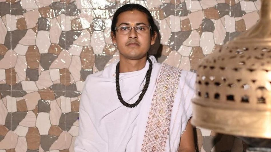 Sri Sri Madhupur Satra’s Deka Satradhikar Madhav Dev Mahanta wins young writer award Sri Sri Madhupur Satra’s Deka Satradhikar Madhav Dev Mahanta wins young writer award