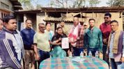Assam: Rs 4 lakh compensation given to family of minor electrocuted in Tinsukia Assam: Rs 4 lakh compensation given to family of minor electrocuted in Tinsukia