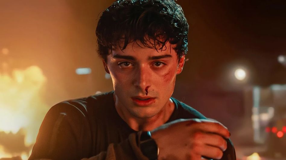 Stranger Things star Noah Schnapp says therapy should be mandatory for child actors Stranger Things star Noah Schnapp says therapy should be mandatory for child actors