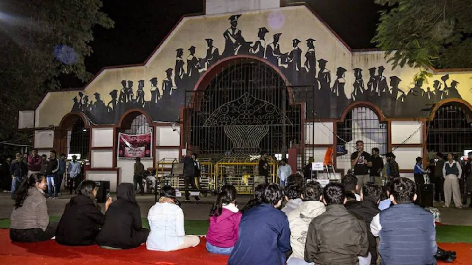 100 days on, Assam's Tezpur University protest enters hunger strike phase 100 days on, Assam's Tezpur University protest enters hunger strike phase