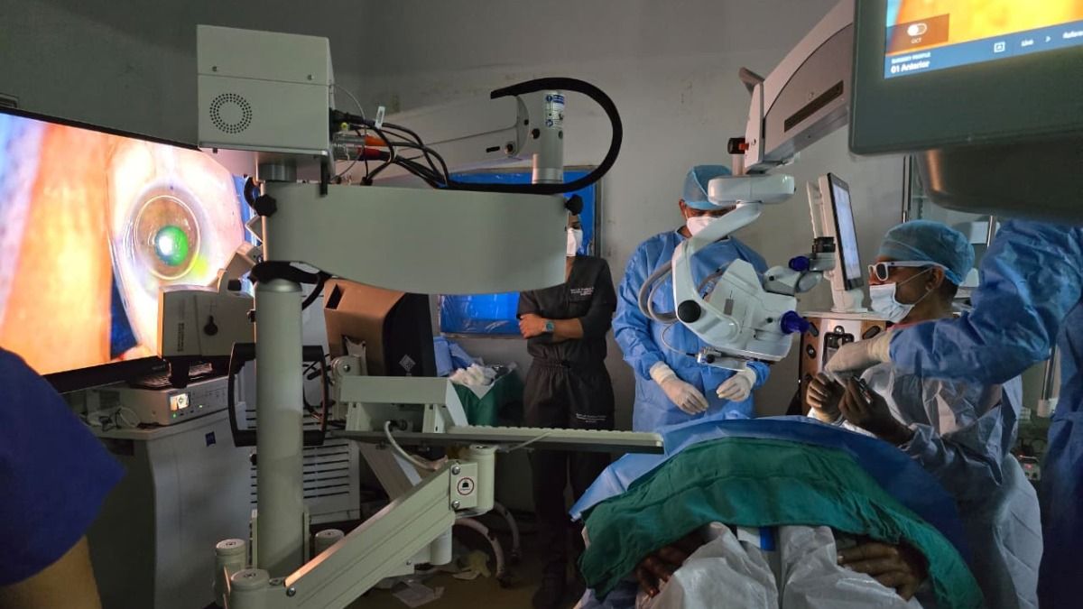 DRDO successfully conducts salvo launch of two Pralay Missiles