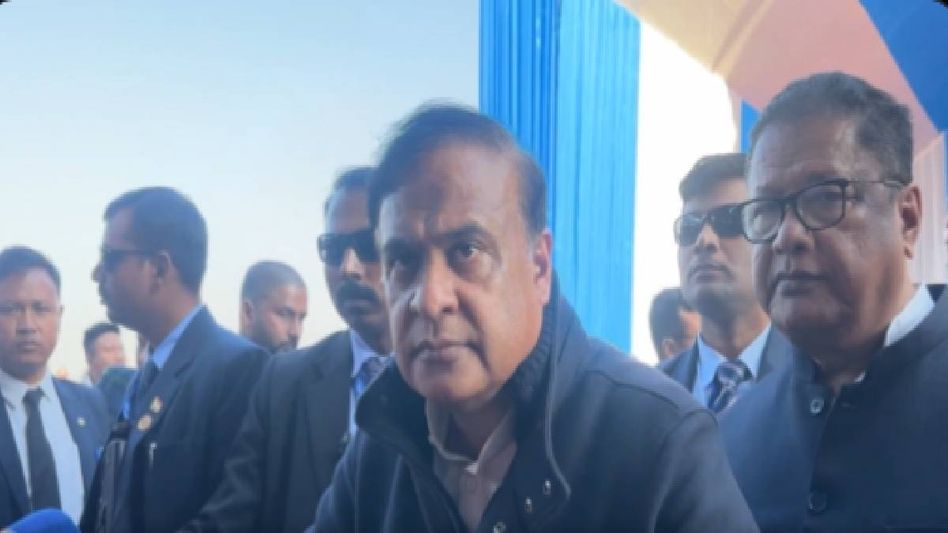 Rising attacks on Hindus in Bangladesh could affect Assam, warns CM Sarma Rising attacks on Hindus in Bangladesh could affect Assam, warns CM Sarma