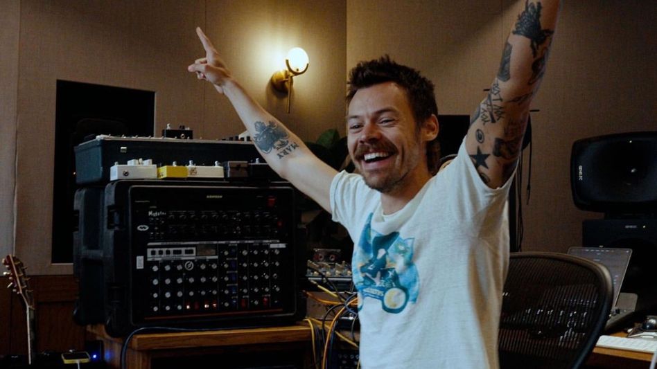 Harry Styles announces new single ‘Aperture’, confirms March album release Harry Styles announces new single ‘Aperture’, confirms March album release