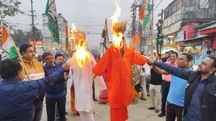 Tripura Congress protests alleged attack on Shankaracharya, burns effigies of Modi and Yogi Tripura Congress protests alleged attack on Shankaracharya, burns effigies of Modi and Yogi