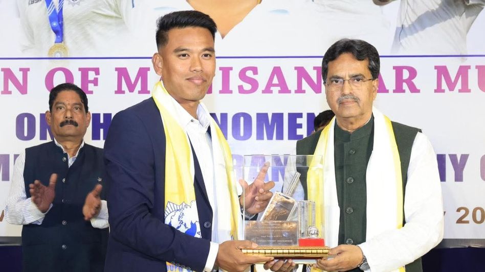Tripura Cricket Association felicitates Manishankar Murasingh for 100 Ranji matches Tripura Cricket Association felicitates Manishankar Murasingh for 100 Ranji matches