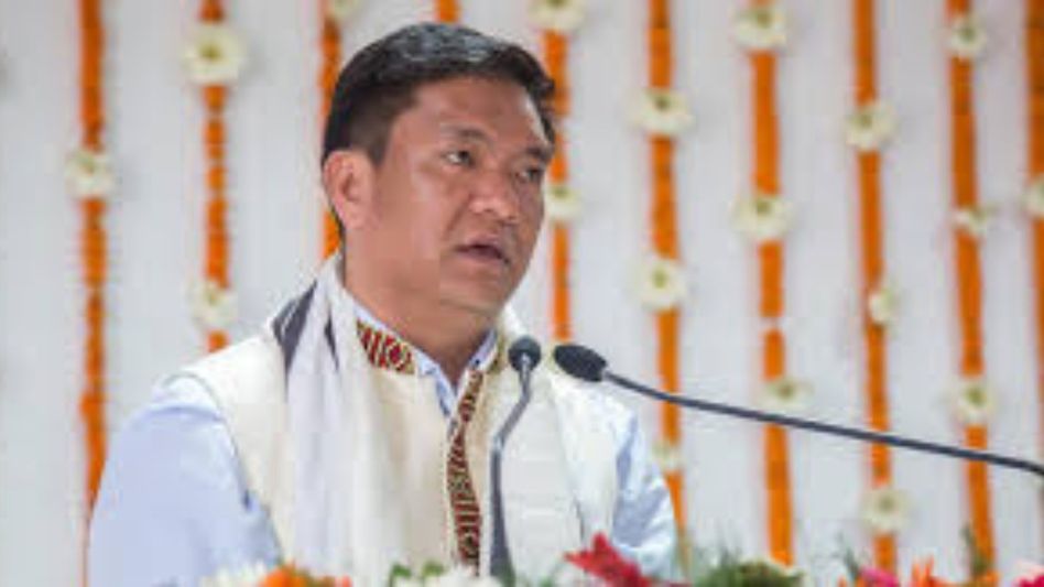 Arunachal CM assures employees on NPS and lateral entry, pledges administrative reforms Arunachal CM assures employees on NPS and lateral entry, pledges administrative reforms