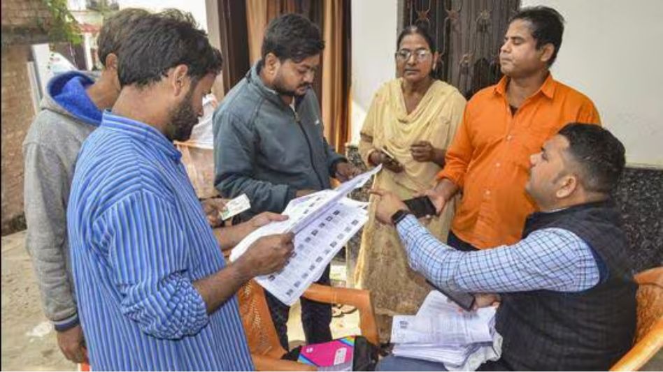 Opposition urges EC to prevent misuse of Form 7 in Assam’s Special Revision drive Opposition urges EC to prevent misuse of Form 7 in Assam’s Special Revision drive