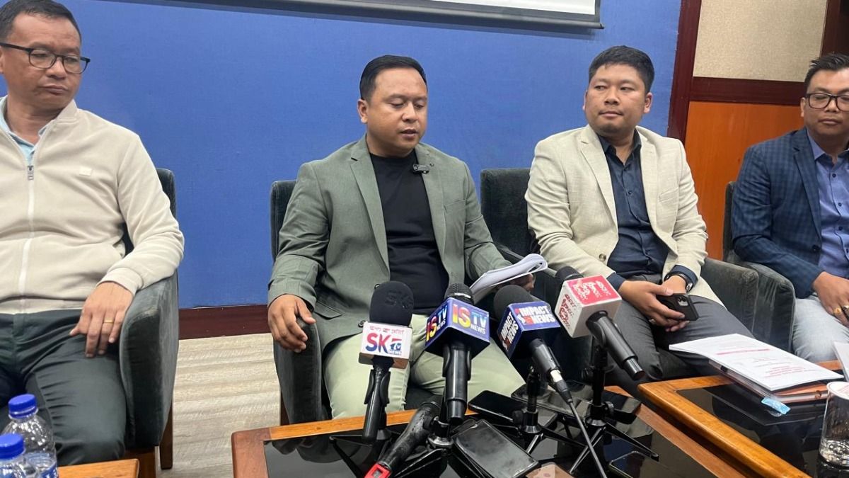 Imphal road works halted after safety complaints, PWD issues warning to contractors