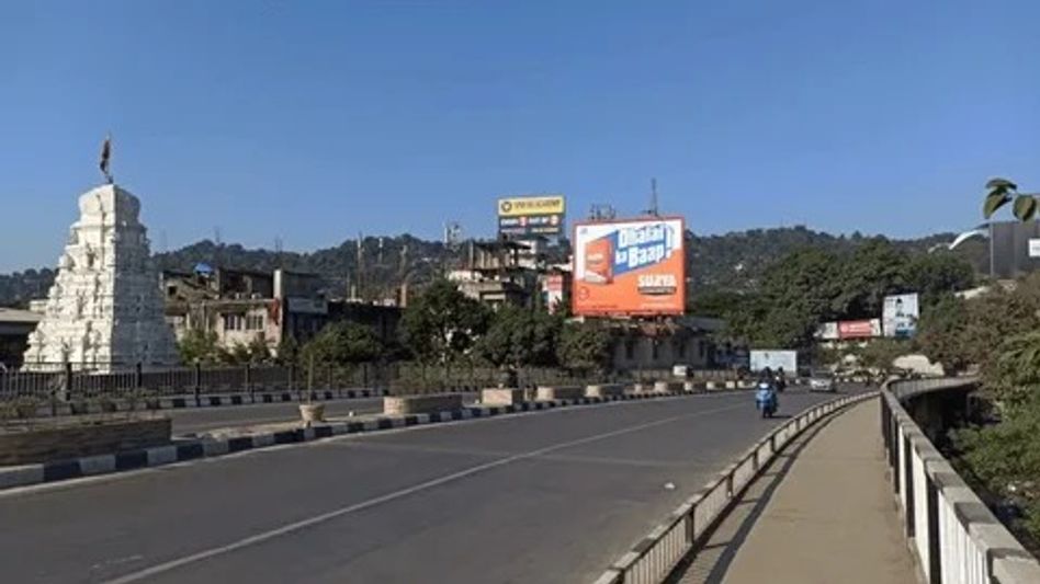 Traffic on Guwahati’s Chandmari flyover to remain closed from today Traffic on Guwahati’s Chandmari flyover to remain closed from today