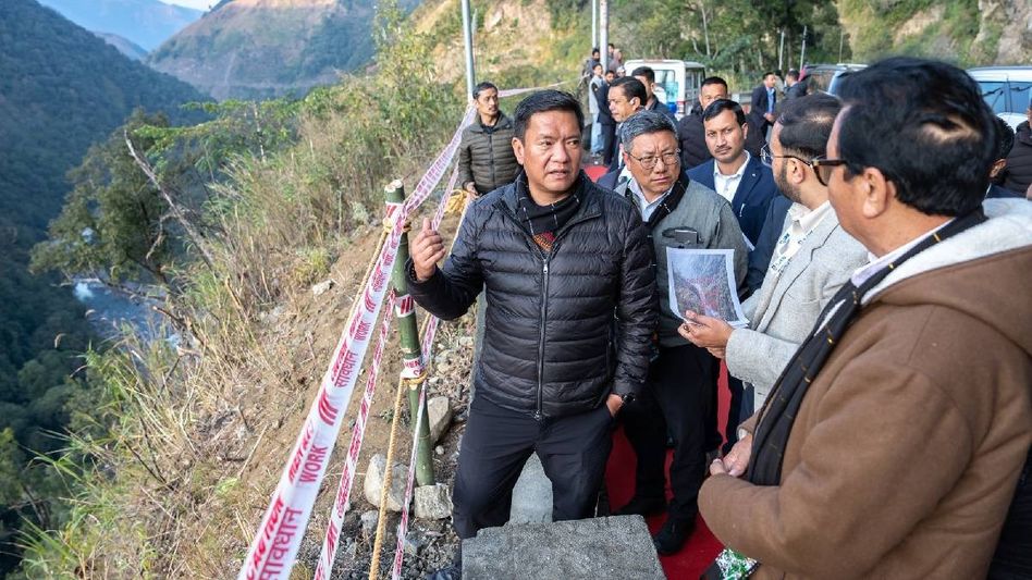 Arunachal CM reviews Dibang Valley hydropower projects, stresses timely execution, local welfare Arunachal CM reviews Dibang Valley hydropower projects, stresses timely execution, local welfare