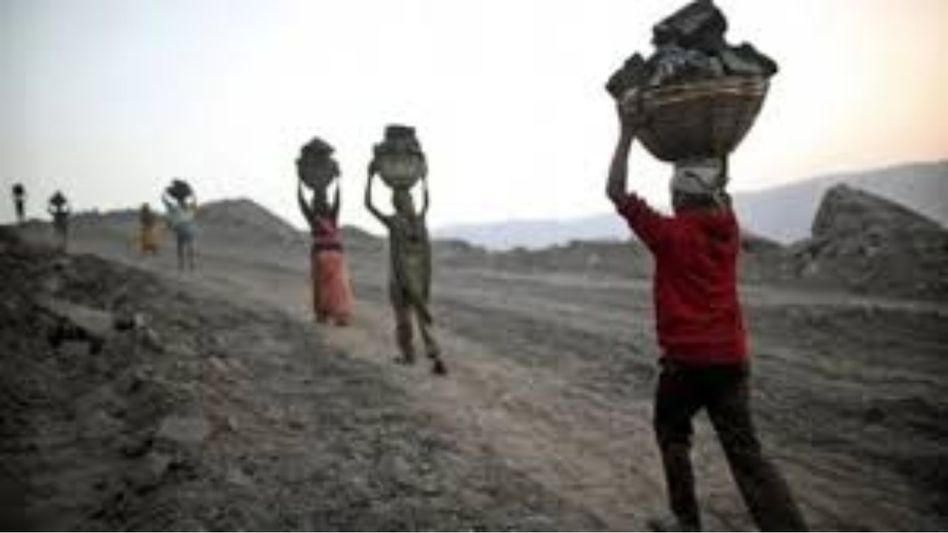 Sikkim: Labourer killed in mudslide during road widening work in Gangtok district Sikkim: Labourer killed in mudslide during road widening work in Gangtok district