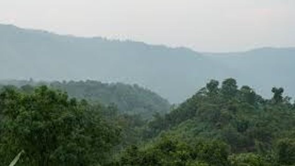 Meghalaya's North Garo Hills leader demands probe into 400 ‘outside’ labourers at Mendipathar Rail Yard Meghalaya's North Garo Hills leader demands probe into 400 ‘outside’ labourers at Mendipathar Rail Yard