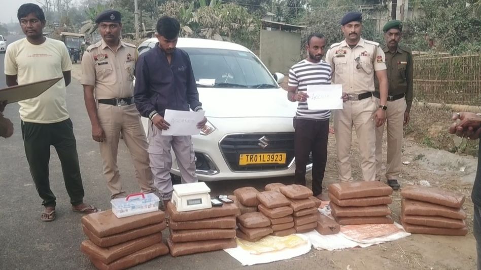 Tripura Police seize 121 kg ganja worth Rs 10 lakh on NH-208, two arrested Tripura Police seize 121 kg ganja worth Rs 10 lakh on NH-208, two arrested