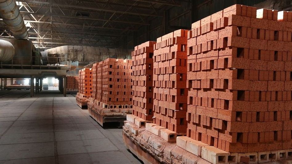 Tripura brick makers face crisis as coal supply from Meghalaya stops; industry nears shutdown Tripura brick makers face crisis as coal supply from Meghalaya stops; industry nears shutdown