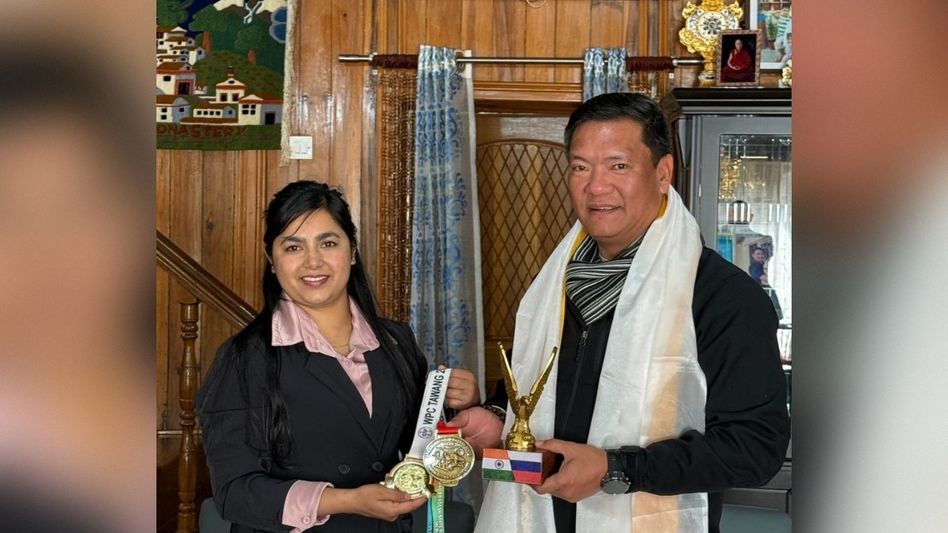 Arunachal CM felicitates national gold medalist Akbari Khatoon from Tawang Arunachal CM felicitates national gold medalist Akbari Khatoon from Tawang