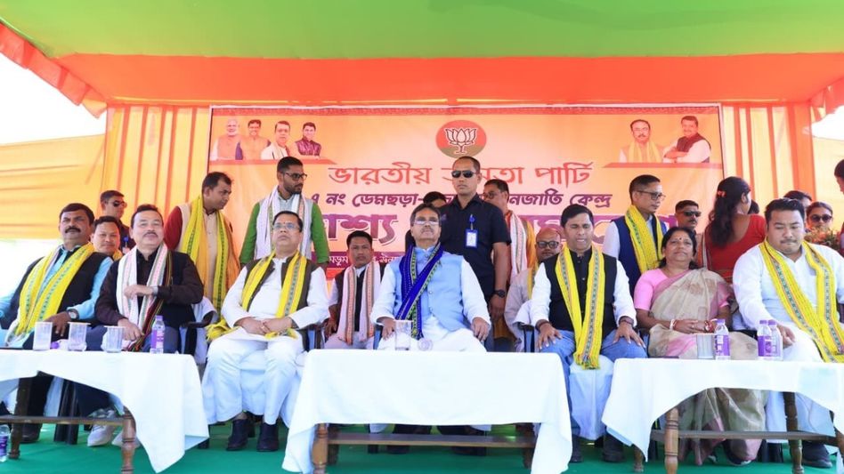 Tripura CM addresses Janajati gathering in Unakoti; 215 join BJP Tripura CM addresses Janajati gathering in Unakoti; 215 join BJP
