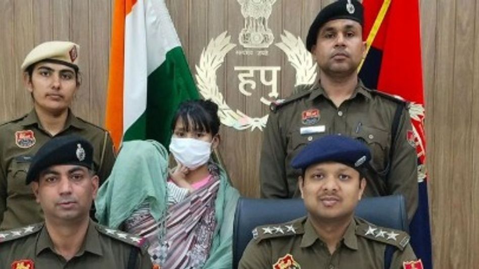 Naga woman arrested in Gurugram for allegedly aiding China-based cyber fraudsters Naga woman arrested in Gurugram for allegedly aiding China-based cyber fraudsters