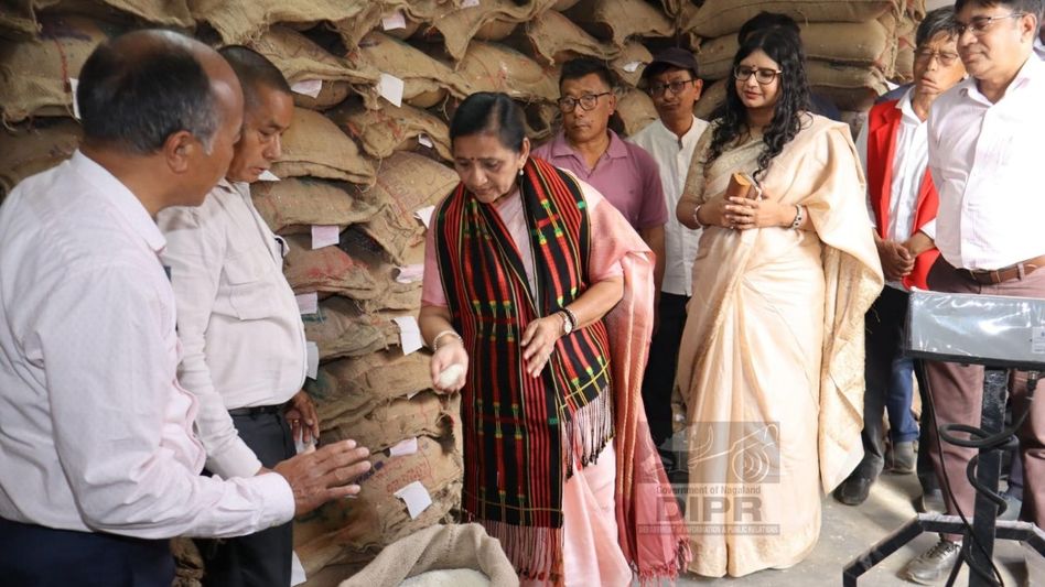 MoS Nimuben Bambhaniya inspects PDS, pushes for grain ATM initiative in Nagaland MoS Nimuben Bambhaniya inspects PDS, pushes for grain ATM initiative in Nagaland