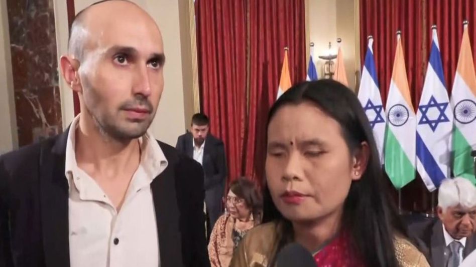 Manipur-born singer Dina Smetta performs for PM Modi in Israel during historic visit Manipur-born singer Dina Smetta performs for PM Modi in Israel during historic visit